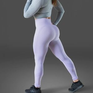 NWOT! VIOLATE THE DRESS CODE SEAMLESS LEGGINGS - S